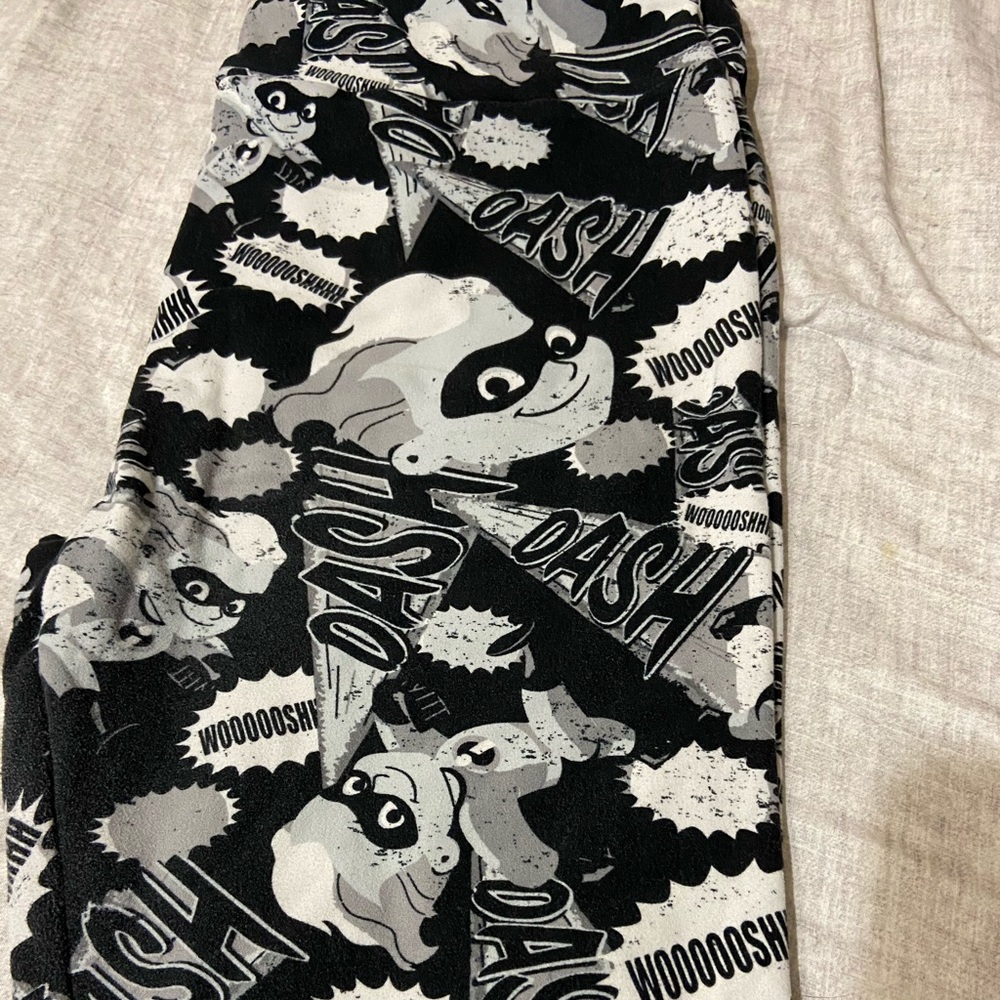 Disney LLR Leggings -TC- Worn once